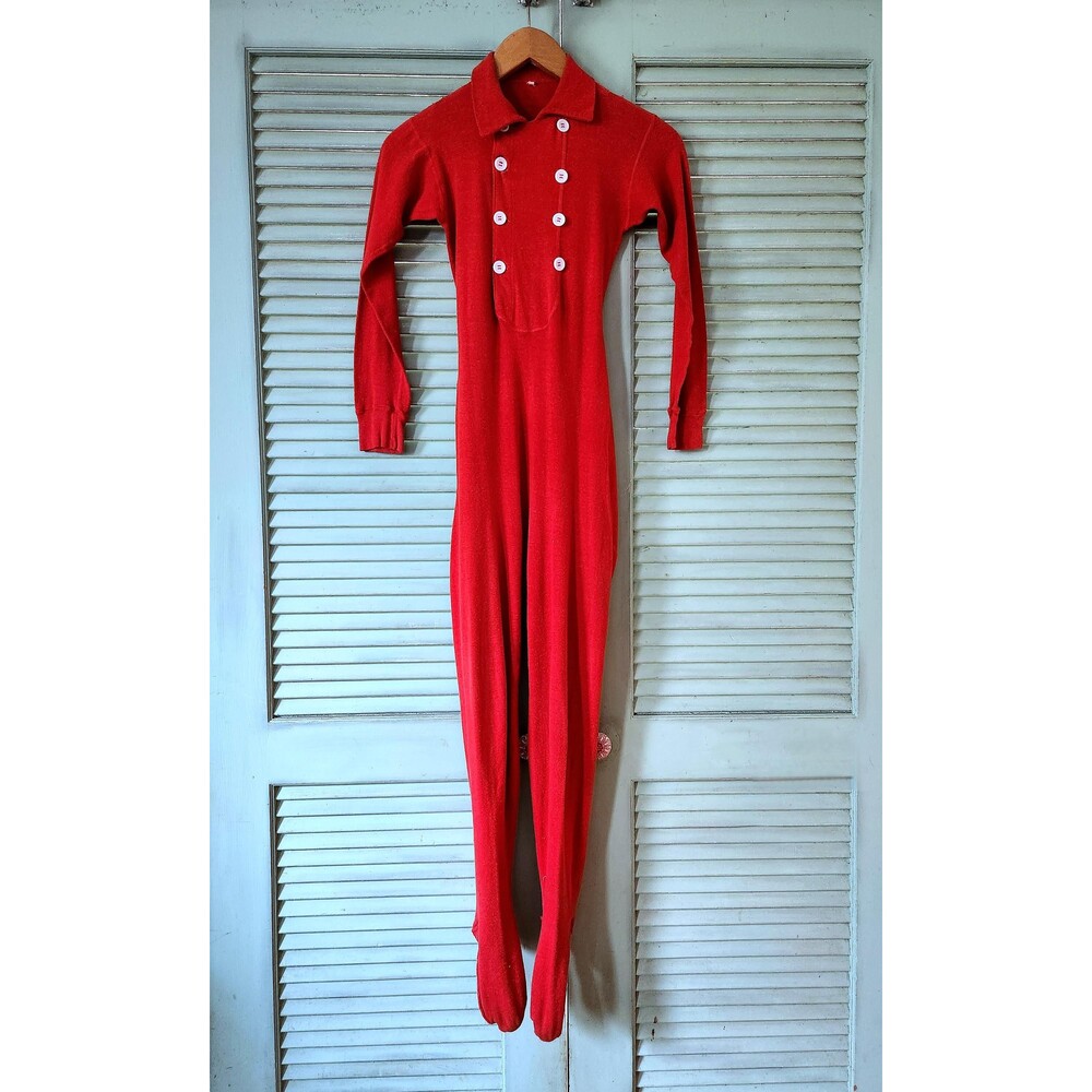 Vintage 1910s 1920s Red Union Suit: Drop Seat Footed Pajamas, Long Underwear, 34